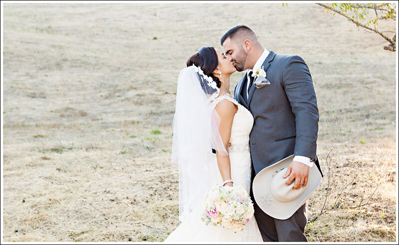 radonich-ranch-wedding-photos-018-8465713